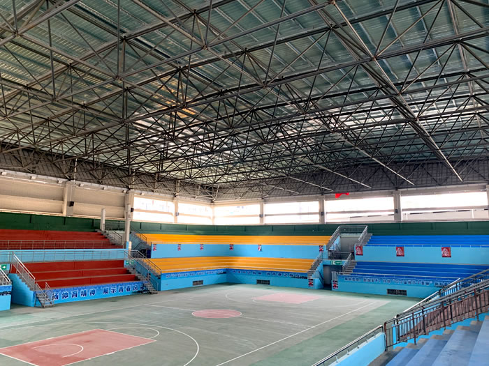 哈尔滨体育馆网架