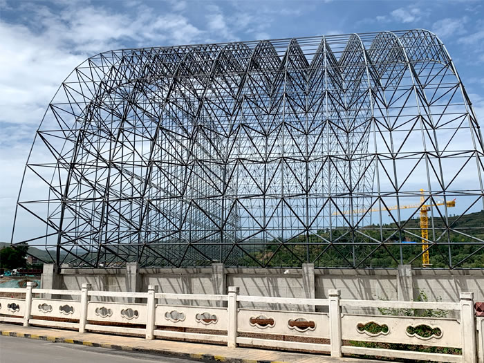 哈尔滨山寨矿储煤棚网架